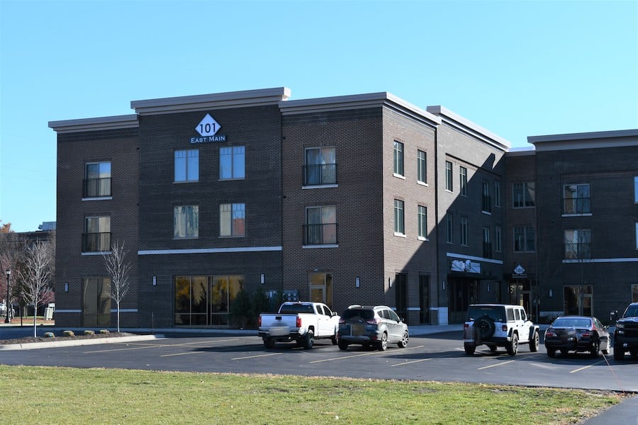 101 Main Street Commercial Building