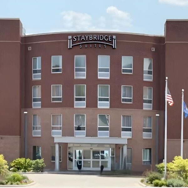 Staybridge Hotel by IHG – Main